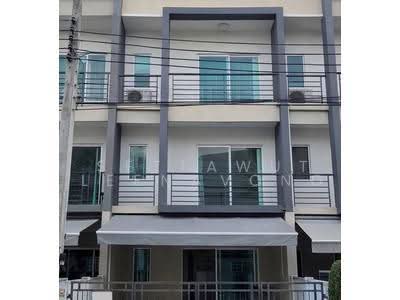 ขาย - Baan Klang Muang Sukhumvit 77 : บ้านกลางเมือง สุขุมวิท 77, กรุงเทพ