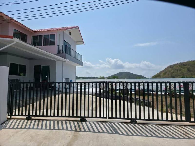 10-BR House, prachuap-khiri-khan, Pak Nam Pran, Pran Buri, Prachuap Khiri Khan, 10+ Bedrooms, 7,038 sqm, Single Detached House For Sale, by Nithiroj Thipsukum, 500589666 - DDproperty.com