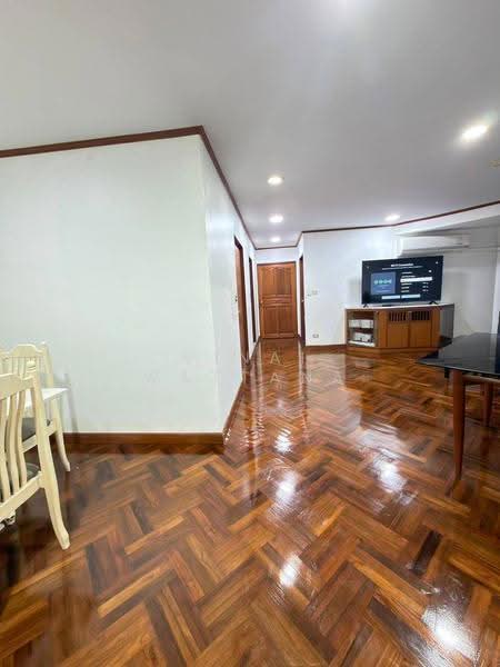 Witthayu Complex, bangkok, 1673 New Petchaburi Road, Makkasan, Ratchathewi, Bangkok, 2 Bedrooms, 95 sqm, Condo For Rent, by Vinai Wattana, 500589687 - DDproperty.com