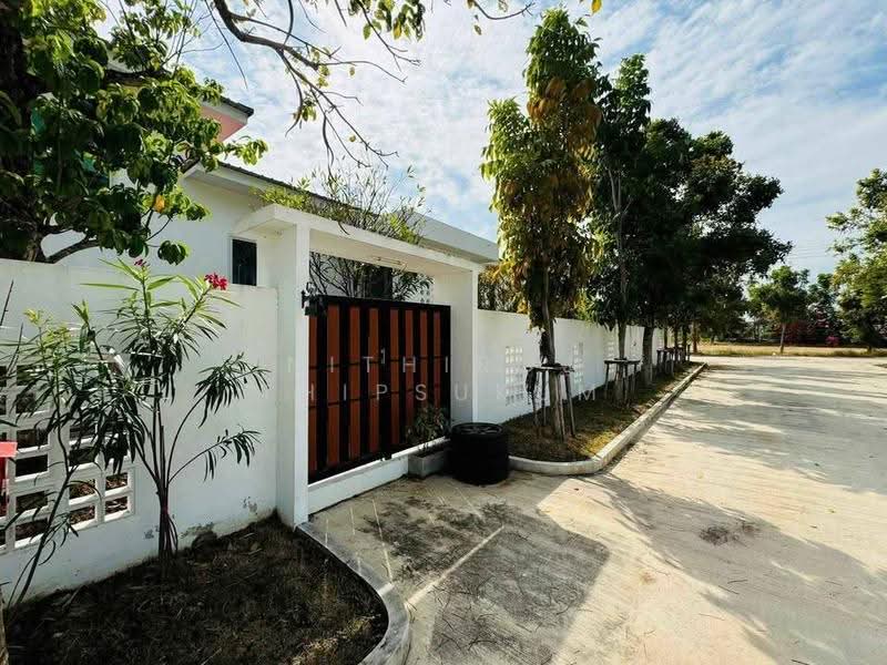 undefined, prachuap-khiri-khan, Thap Tai, Hua Hin, Prachuap Khiri Khan, 4 Bedrooms, 195 sqm, Single Detached House For Sale, by Nithiroj Thipsukum, 500589704 - DDproperty.com