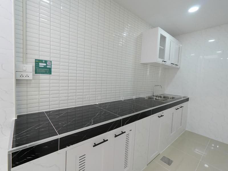Baan Pruksa 13 Rangsit-Klong 3, pathum-thani, Moobaan Pruksa 13, Khlong Sam, Khlong Luang, Pathum Thani, 3 Bedrooms, 72 sqm, Townhouse For Sale, by พิมพ์นภัส ภูธนภัทร, 500589707 - DDproperty.com