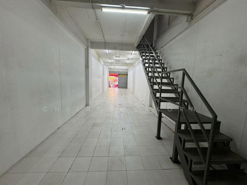 3-Storey Commercial Unit for Rent – Sampeng, bangkok, Chakkrawat, Samphanthawong, Bangkok, , 205 sqm, Shophouse For Rent, by Pudis Chitrungsakorn, 500589720 - DDproperty.com