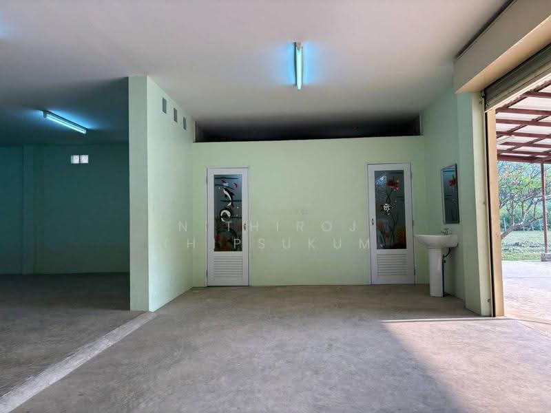 4-BR House, prachuap-khiri-khan, Sam Roi Yot, Prachuap Khiri Khan, 4 Bedrooms, 944 sqm, Single Detached House For Sale, by Nithiroj Thipsukum, 500589726 - DDproperty.com