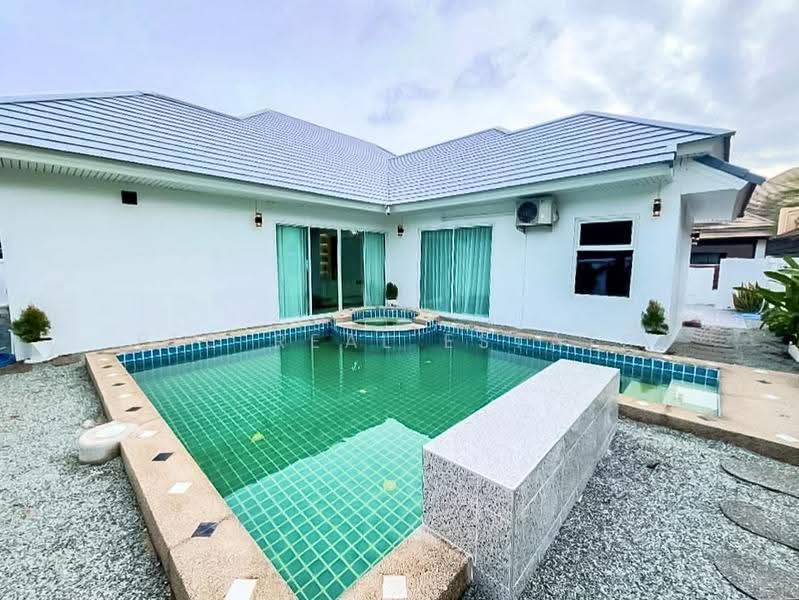 Premium 3 Bed Pool Villa for Sale Huay Yai Near Jomtien Beach, chon-buri, Nong Pru, Bang Lamung (Pattaya), Chon Buri (Pattaya), 3 Bedrooms, 400 sqm, Villa For Sale, by PLC real estate, 500589727 - DDproperty.com