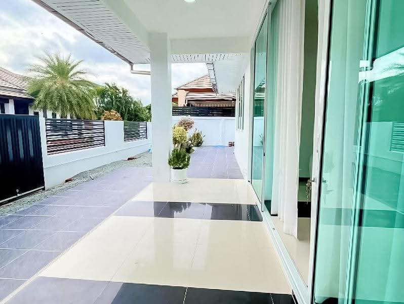 Premium 3 Bed Pool Villa for Sale Huay Yai Near Jomtien Beach, chon-buri, Nong Pru, Bang Lamung (Pattaya), Chon Buri (Pattaya), 3 Bedrooms, 400 sqm, Villa For Sale, by PLC real estate, 500589727 - DDproperty.com