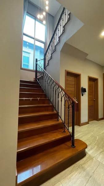 Grand Bangkok Boulevard Srinakarin, bangkok, Srinagarindra Rd, Nong Bon, Prawet, Bangkok, 3 Bedrooms, 320 sqm, Single Detached House For Rent, by Ivy Jang, 500589738 - DDproperty.com