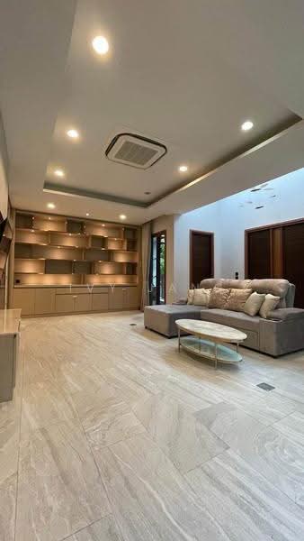 Grand Bangkok Boulevard Srinakarin, bangkok, Srinagarindra Rd, Nong Bon, Prawet, Bangkok, 3 Bedrooms, 320 sqm, Single Detached House For Rent, by Ivy Jang, 500589738 - DDproperty.com