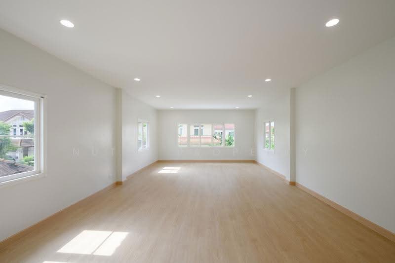 Ratchaphruek Suanluang Village, bangkok, ถนนเฉลิมพระเกียรติ ร.9 ซอย 54, Dok Mai, Prawet, Bangkok, 3 Bedrooms, 285 sqm, Single Detached House For Sale, by Nutty Property, 500589789 - DDproperty.com