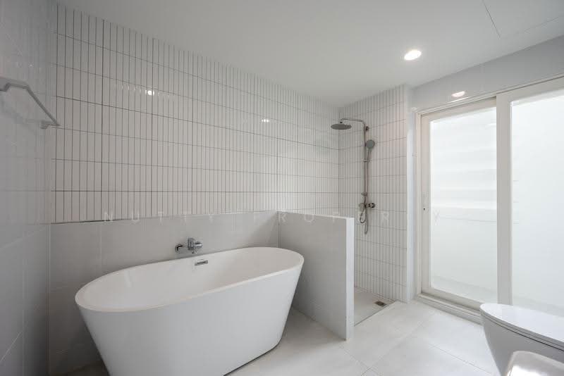 Ratchaphruek Suanluang Village, bangkok, ถนนเฉลิมพระเกียรติ ร.9 ซอย 54, Dok Mai, Prawet, Bangkok, 3 Bedrooms, 285 sqm, Single Detached House For Sale, by Nutty Property, 500589789 - DDproperty.com