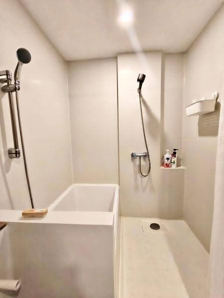 Blossom Condo @ Sathorn-Charoenrat, bangkok, Charoen Rat Road, Thung Wat Don, Sathon, Bangkok, 2 Bedrooms, 62 sqm, Condo For Rent, by Boonraksa Sopak, 500589833 - DDproperty.com
