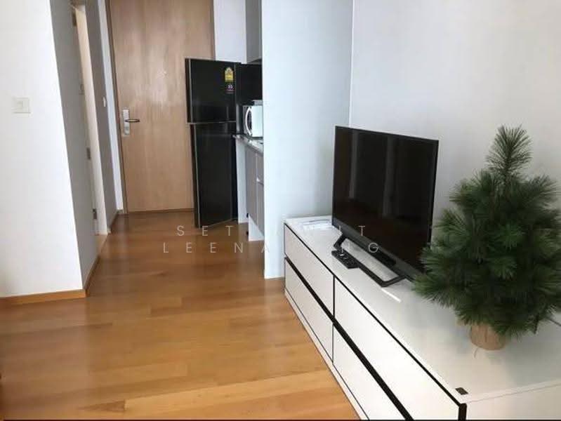 Noble Revo Silom, bangkok, 88 Soi Surasak Surasak Road, Silom, Bang Rak, Bangkok, 1 Bedroom, 34 sqm, Condo For Rent, by Settawut Leenavong, 500589836 - DDproperty.com
