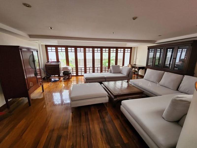 4-BR Townhouse, bangkok, Khlongtoei Nua, Watthana, Bangkok, 4 Bedrooms, 425 sqm, Townhouse For Rent, by Boonraksa Sopak, 500589961 - DDproperty.com