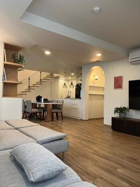 Maestro 01 Sathorn-Yenakat : มาเอสโตร 01 สาทร-เย็นอากาศ, กรุงเทพ, 14 ถนนเย็นอากาศ, ทุ่งมหาเมฆ, สาทร, กรุงเทพ, 135 ตร.ม., คอนโด ให้เช่า, โดย Boonraksa Sopak, 500590000 - DDproperty.com
