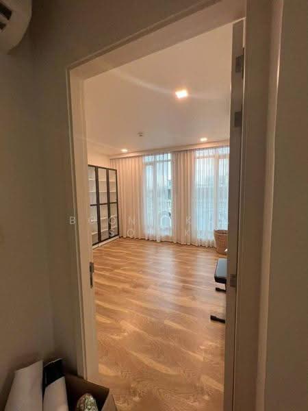 Maestro 01 Sathorn-Yenakat : มาเอสโตร 01 สาทร-เย็นอากาศ, กรุงเทพ, 14 ถนนเย็นอากาศ, ทุ่งมหาเมฆ, สาทร, กรุงเทพ, 135 ตร.ม., คอนโด ให้เช่า, โดย Boonraksa Sopak, 500590000 - DDproperty.com