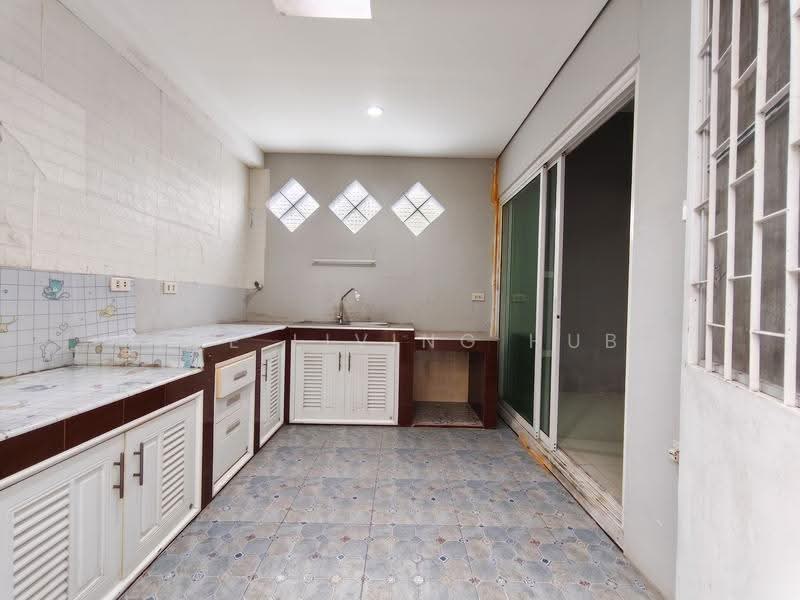 Baan Navanich, nonthaburi, Bang Phut, Pak Kret, Nonthaburi, 3 Bedrooms, 21 sqm, Townhouse For Sale, by THE LIVING HUB, 500590018 - DDproperty.com