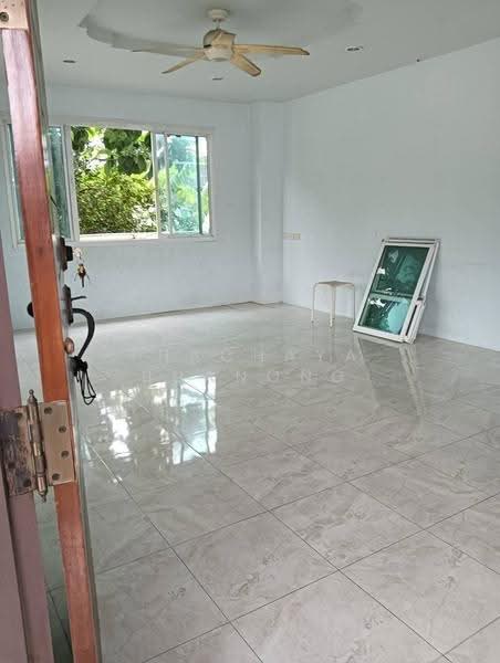 4-BR House, bangkok, Hua Mak, Bang Kapi, Bangkok, 4 Bedrooms, 445 sqm, Single Detached House For Rent, by Thachaya Buanong, 500590080 - DDproperty.com