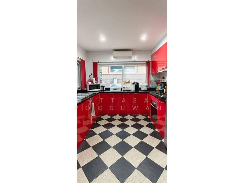 3-BR Villa, chon-buri, Poong, Bang Lamung (Pattaya), Chon Buri (Pattaya), 3 Bedrooms, 425 sqm, Villa For Sale, by Nattasak Poosuwan, 500590081 - DDproperty.com
