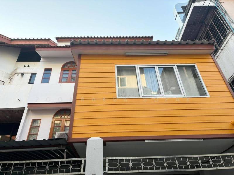 ทาวน์เฮ้าส์ 5-ห้องนอน, กรุงเทพ, คลองตันเหนือ, วัฒนา, กรุงเทพ, 350 ตร.ม., ทาวน์เฮ้าส์ ให้เช่า, โดย Boonraksa Sopak, 500590096 - DDproperty.com