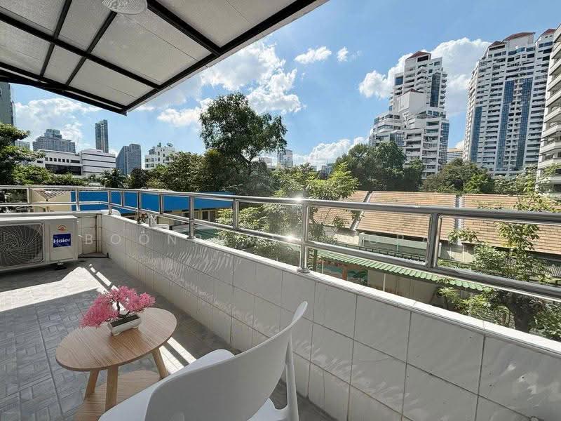 5-BR Townhouse, bangkok, Khlong Tan Nua, Watthana, Bangkok, 5 Bedrooms, 350 sqm, Townhouse For Rent, by Boonraksa Sopak, 500590096 - DDproperty.com
