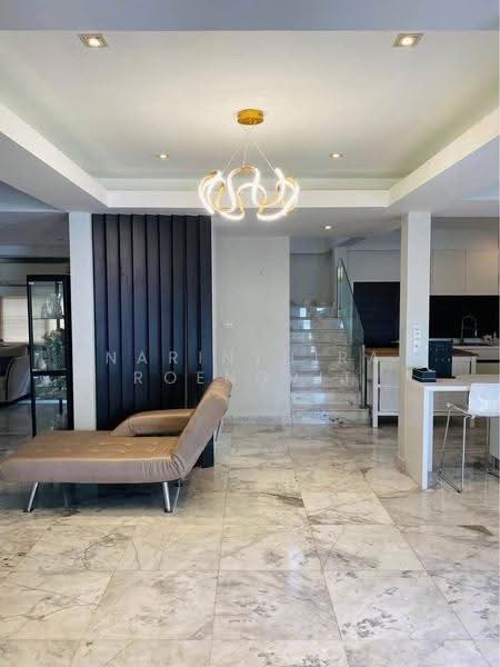 3-BR House, bangkok, Praborommaharatchawang, Phra Nakhon, Bangkok, 3 Bedrooms, 280 sqm, Single Detached House For Rent, by Narinthira Roengrit, 500590104 - DDproperty.com