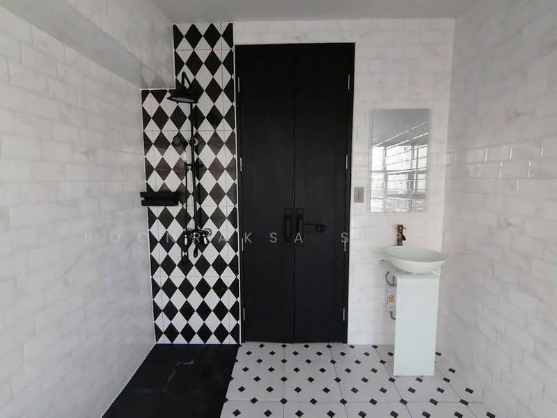 4-BR House, bangkok, Phra Kanong Nua, Watthana, Bangkok, 4 Bedrooms, 256 sqm, Single Detached House For Rent, by Boonraksa Sopak, 500590125 - DDproperty.com