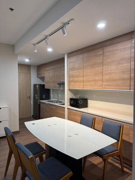 Noble ReD, bangkok, 8 Paholyothin Road, Samsen Nai, Phaya Thai, Bangkok, 2 Bedrooms, 66 sqm, Condo For Rent, by Settawut Leenavong, 500590134 - DDproperty.com
