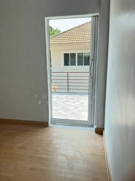 บ้าน 4-ห้องนอน, กรุงเทพ, แสนแสบ, มีนบุรี, กรุงเทพ, 325 ตร.ม., บ้านเดี่ยว ขาย, โดย Thachaya Buanong, 500590154 - DDproperty.com