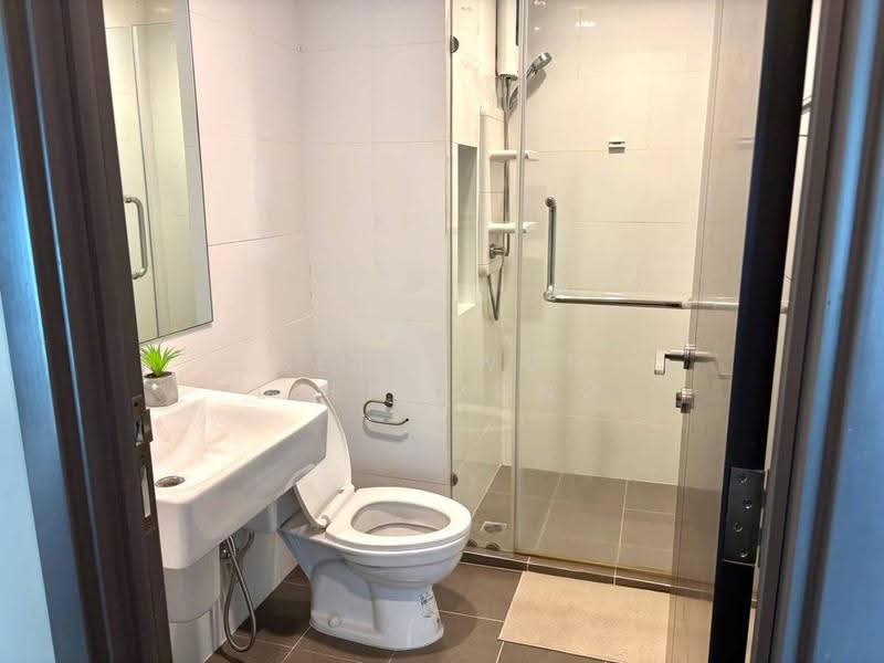 The Base Park West Sukhumvit 77, bangkok, 11 Soi Sukhumvit 77 Sukhumvit Road, Phra Kanong Nua, Watthana, Bangkok, 2 Bedrooms, 54 sqm, Condo For Rent, by Settawut Leenavong, 500590155 - DDproperty.com
