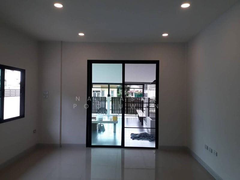 บ้าน 2-ห้องนอน, ชลบุรี, ศรีราชา, ชลบุรี, 250 ตร.ม., บ้านเดี่ยว ขาย, โดย Nattasak Poosuwan, 500590191 - DDproperty.com