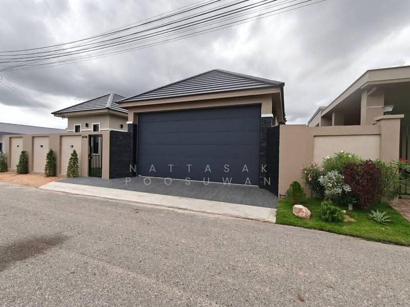 3-BR House, chon-buri, Poong, Bang Lamung (Pattaya), Chon Buri (Pattaya), 3 Bedrooms, 180 sqm, Single Detached House For Sale, by Nattasak Poosuwan, 500590206 - DDproperty.com