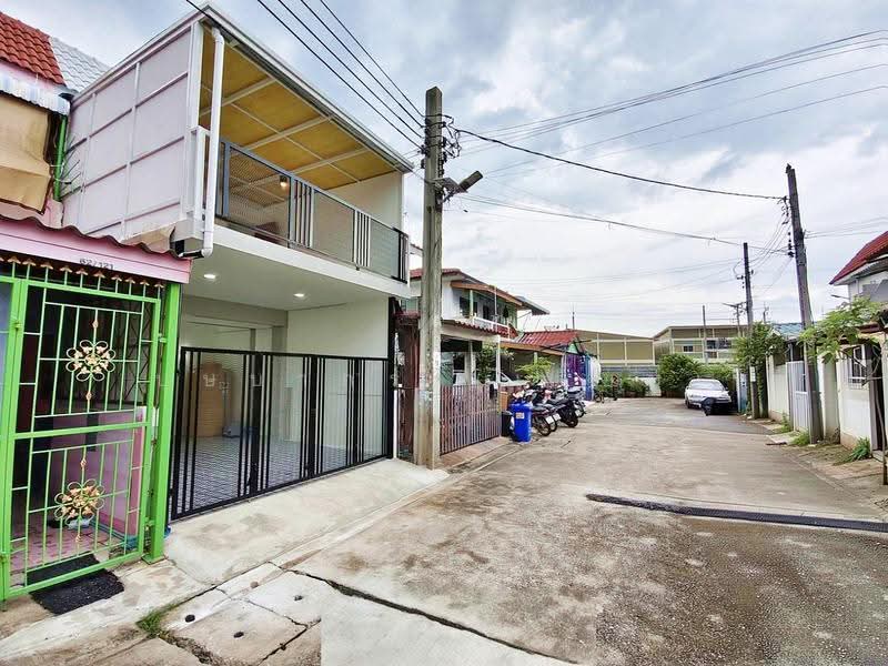 Baan Phrapin 3 Bangyai, nonthaburi, Soi Phrapin Village 3, Bang Mae Nang, Bang Yai, Nonthaburi, 3 Bedrooms, 110 sqm, Townhouse For Sale, by บุษบากร (เจี๊ยบ), 500590215 - DDproperty.com