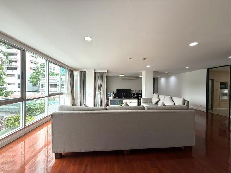 Sathorn Gallery Residences, bangkok, 70 Pan Road, Silom, Bang Rak, Bangkok, 4 Bedrooms, 270 sqm, Condo For Rent, by Gochaporn Fongsupa, 500590219 - DDproperty.com