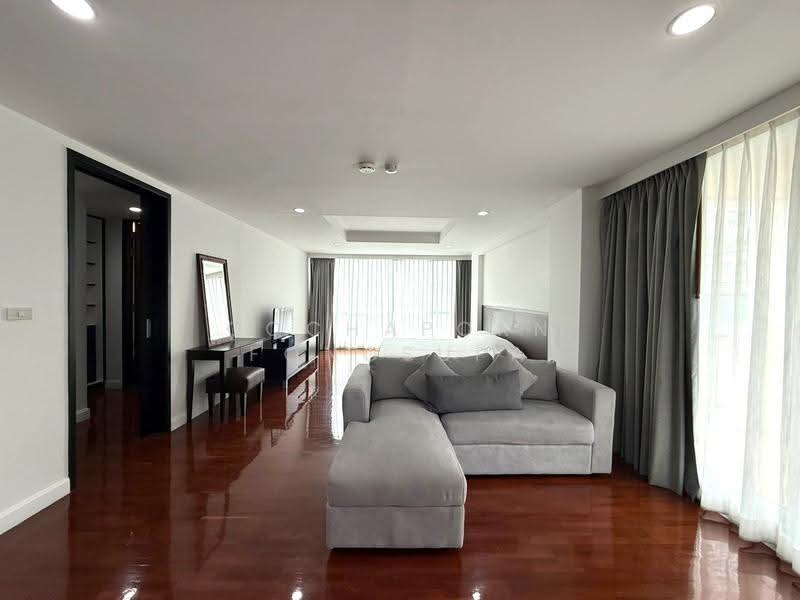 Sathorn Gallery Residences, bangkok, 70 Pan Road, Silom, Bang Rak, Bangkok, 4 Bedrooms, 270 sqm, Condo For Rent, by Gochaporn Fongsupa, 500590219 - DDproperty.com