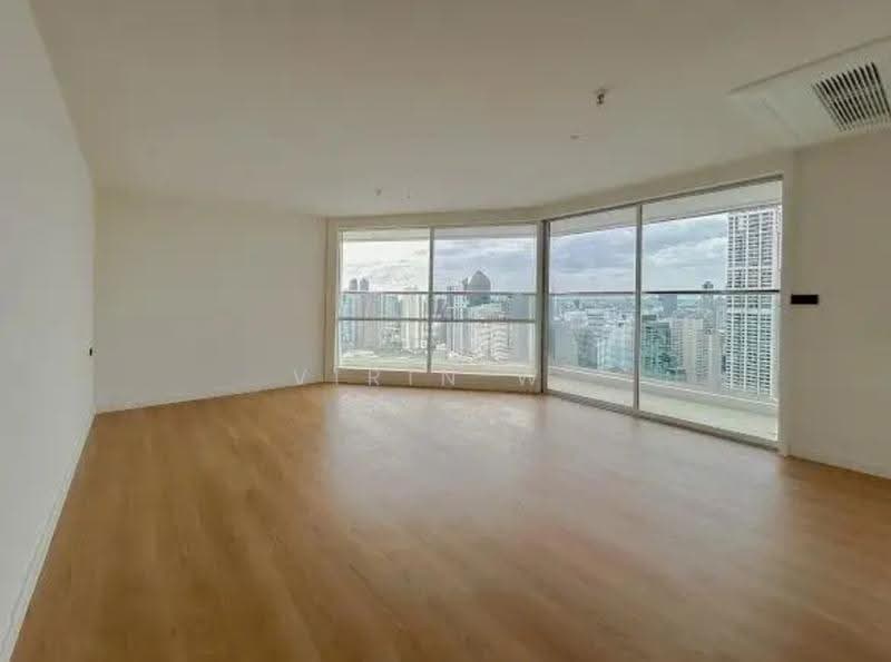 Sukhumvit Suite, bangkok, 19 Soi Sukhumvit 13, Khlongtoei Nua, Watthana, Bangkok, 4 Bedrooms, 220 sqm, Condo For Rent, by Virin W., 500590277 - DDproperty.com