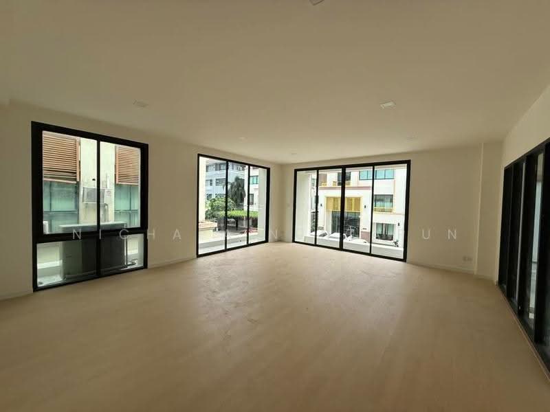 Regent Ratchada, bangkok, ประชาอุทิศ, Wang Thonglang, Bangkok, 10+ Bedrooms, 600 sqm, Single Detached House For Sale, by Nichapa Nuntapun, 500590307 - DDproperty.com
