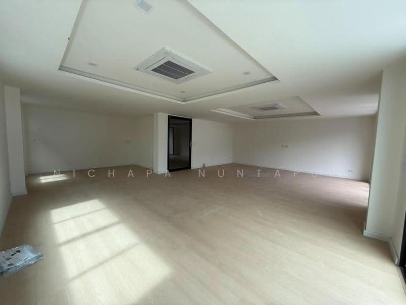 Regent Ratchada, bangkok, ประชาอุทิศ, Wang Thonglang, Bangkok, 10+ Bedrooms, 600 sqm, Single Detached House For Sale, by Nichapa Nuntapun, 500590307 - DDproperty.com