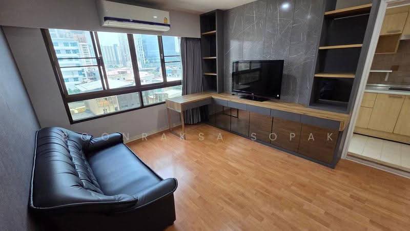 Lumpini Ville Phahol-Suthisarn, bangkok, 23 Inthamara 2 Alley, Samsen Nai, Phaya Thai, Bangkok, 2 Bedrooms, 60 sqm, Condo For Rent, by Boonraksa Sopak, 500590314 - DDproperty.com