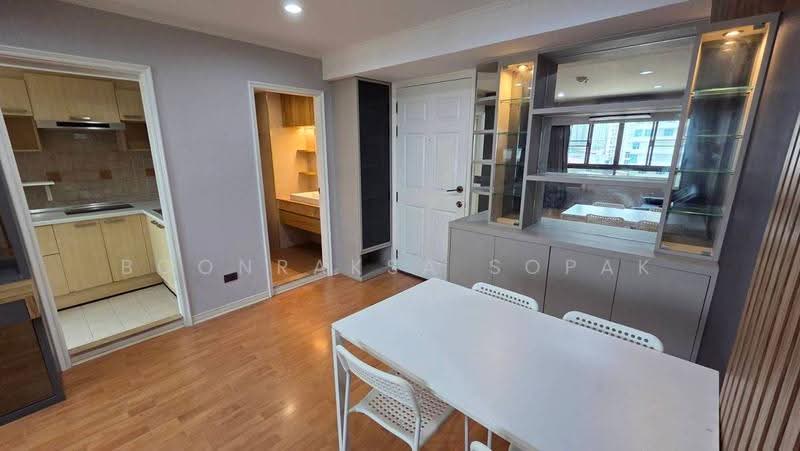 Lumpini Ville Phahol-Suthisarn, bangkok, 23 Inthamara 2 Alley, Samsen Nai, Phaya Thai, Bangkok, 2 Bedrooms, 60 sqm, Condo For Rent, by Boonraksa Sopak, 500590314 - DDproperty.com