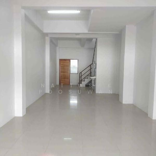 3-BR Townhouse, chon-buri, Nong Ri, Muang Chon Buri, Chon Buri (Pattaya), 3 Bedrooms, 204 sqm, Townhouse For Sale, by Nattasak Poosuwan, 500590322 - DDproperty.com