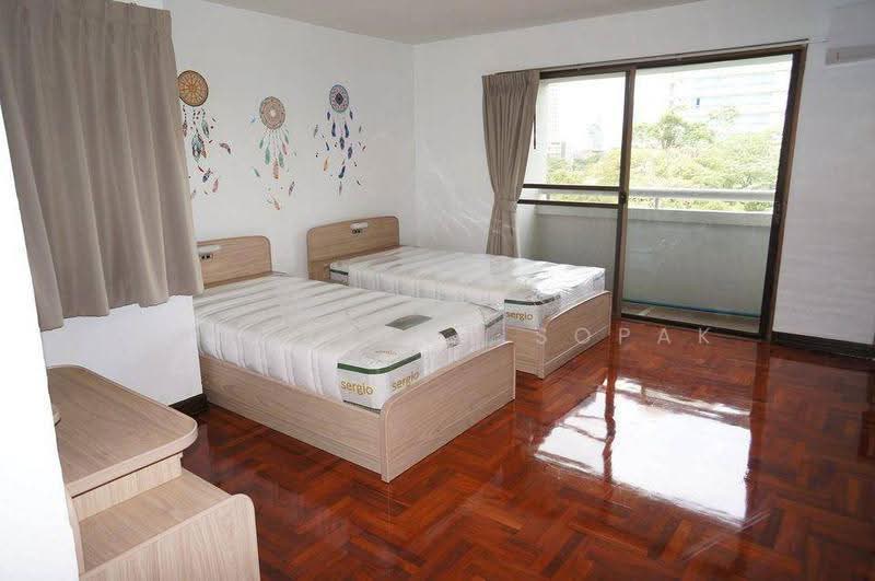 Baan Suanpetch, bangkok, 18 Soi Sukhumvit 39, Khlong Tan Nua, Watthana, Bangkok, 2 Bedrooms, 135 sqm, Condo For Rent, by Boonraksa Sopak, 500590344 - DDproperty.com