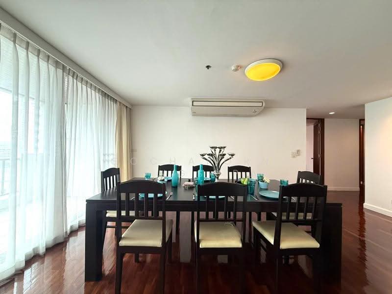 Sathorn Gallery Residences, bangkok, 70 Pan Road, Silom, Bang Rak, Bangkok, 3 Bedrooms, 230 sqm, Condo For Rent, by Gochaporn Fongsupa, 500590362 - DDproperty.com