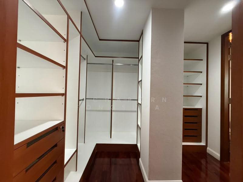 Sathorn Gallery Residences, bangkok, 70 Pan Road, Silom, Bang Rak, Bangkok, 3 Bedrooms, 230 sqm, Condo For Rent, by Gochaporn Fongsupa, 500590362 - DDproperty.com