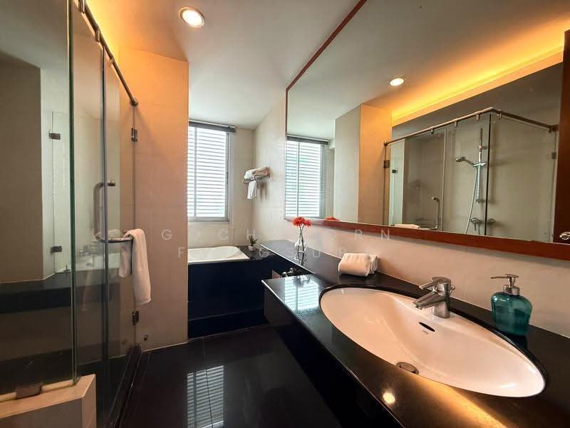 Sathorn Gallery Residences, bangkok, 70 Pan Road, Silom, Bang Rak, Bangkok, 3 Bedrooms, 230 sqm, Condo For Rent, by Gochaporn Fongsupa, 500590362 - DDproperty.com