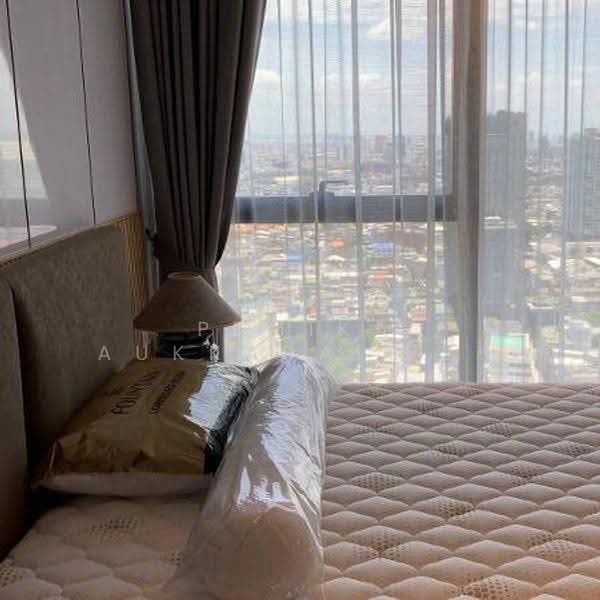 The Lofts Silom, bangkok, Pramuan Road, Silom, Bang Rak, Bangkok, 1 Bedroom, 45 sqm, Condo For Sale, by Pemika Aukkaraleekul, 500590413 - DDproperty.com