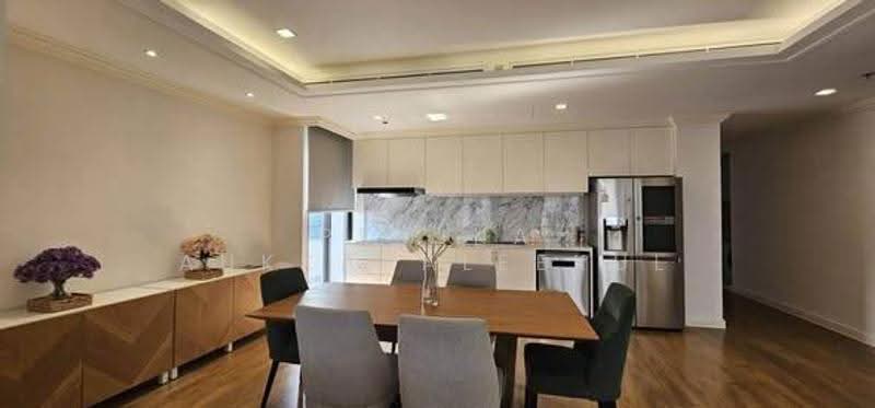 Noble BE33, bangkok, 19 Soi Sukhumvit 33, Khlong Tan Nua, Watthana, Bangkok, 3 Bedrooms, 136 sqm, Condo For Sale, by Pemika Aukkaraleekul, 500590429 - DDproperty.com