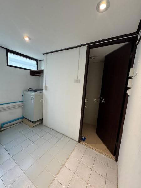Yada Residential, bangkok, 16 Phrom Sak Alley, Khlong Tan Nua, Watthana, Bangkok, 3 Bedrooms, 216 sqm, Condo For Rent, by Boonraksa Sopak, 500590484 - DDproperty.com