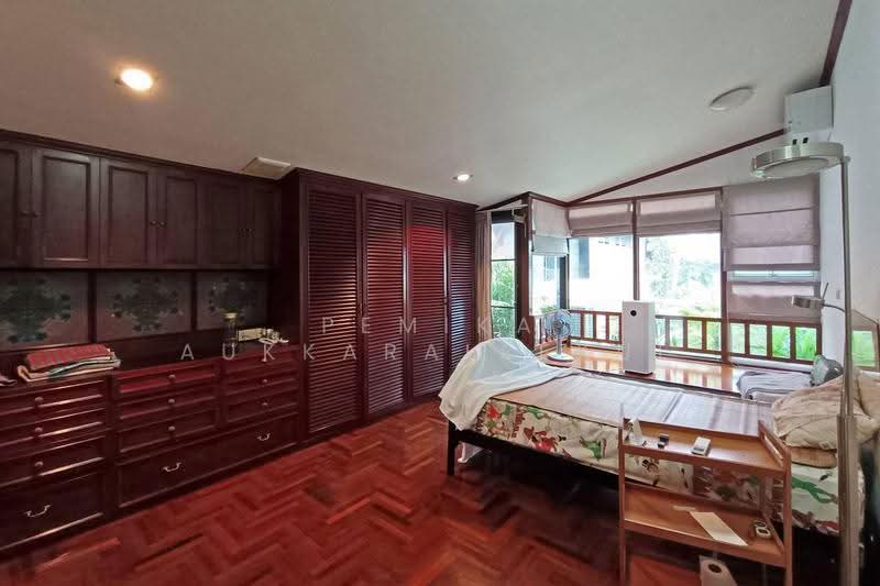 Premier Condominium : พรีเมียร์ คอนโดมิเนียม, กรุงเทพ, ถนนสุขุมวิท 24, คลองตัน, คลองเตย, กรุงเทพ, 410 ตร.ม., คอนโด ขาย, โดย Pemika Aukkaraleekul, 500590667 - DDproperty.com