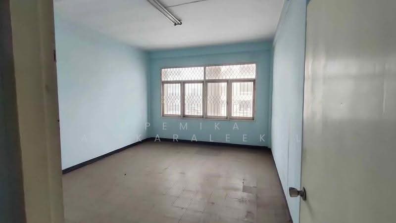 บ้าน 6-ห้องนอน, กรุงเทพ, ดินแดง, กรุงเทพ, 450 ตร.ม., บ้านเดี่ยว ขาย, โดย Pemika Aukkaraleekul, 500590668 - DDproperty.com