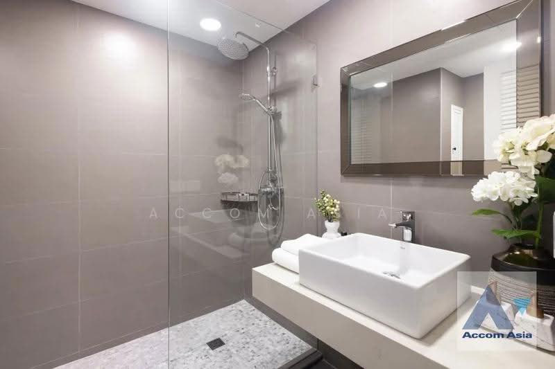 Sukhumvit Suite, bangkok, 19 Soi Sukhumvit 13, Khlongtoei Nua, Watthana, Bangkok, 3 Bedrooms, 200 sqm, Condo For Rent, by Accom Asia, 500590703 - DDproperty.com