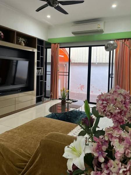 View Talay Villas Pattaya, chon-buri, Pattaya Nua Road, Na Kloe, Bang Lamung (Pattaya), Chon Buri (Pattaya), 3 Bedrooms, 280 sqm, Villa For Rent, by JaoBen Benjawan, 500590705 - DDproperty.com
